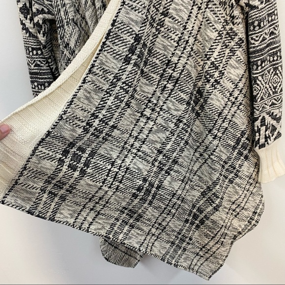 Anthropologie Tiny Mazarine Jacquard Knit Cardigan - Picture 8 of 12